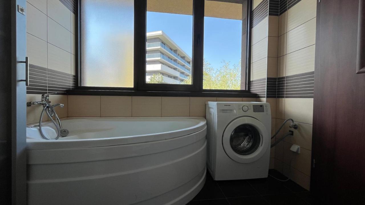 Plopilor Sdtudio Apartment Cluj Napoca Bagian luar foto